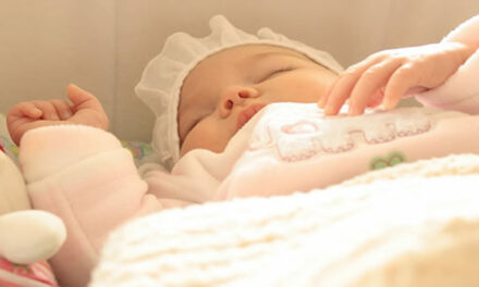Lotte van baby naar puber in 4 minuten